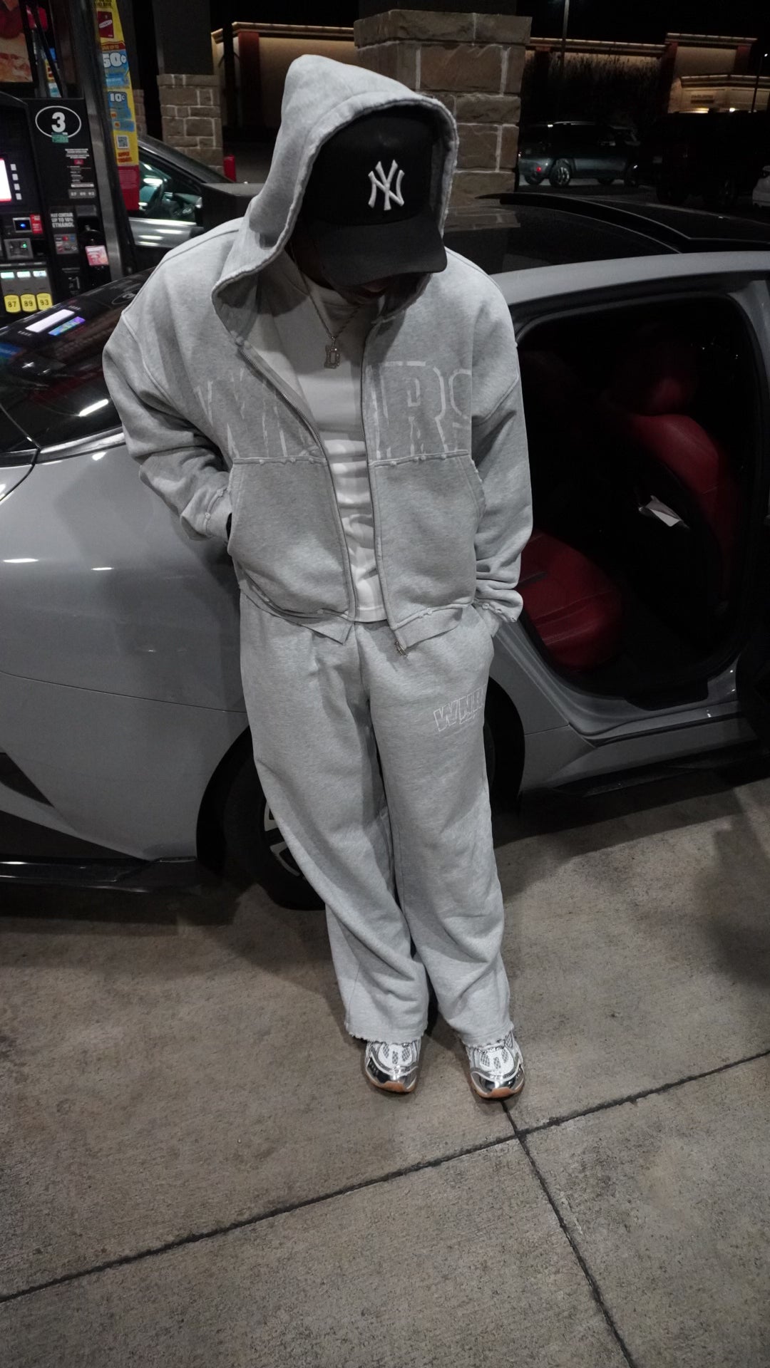 WNRS ONLY - SWEATSUIT